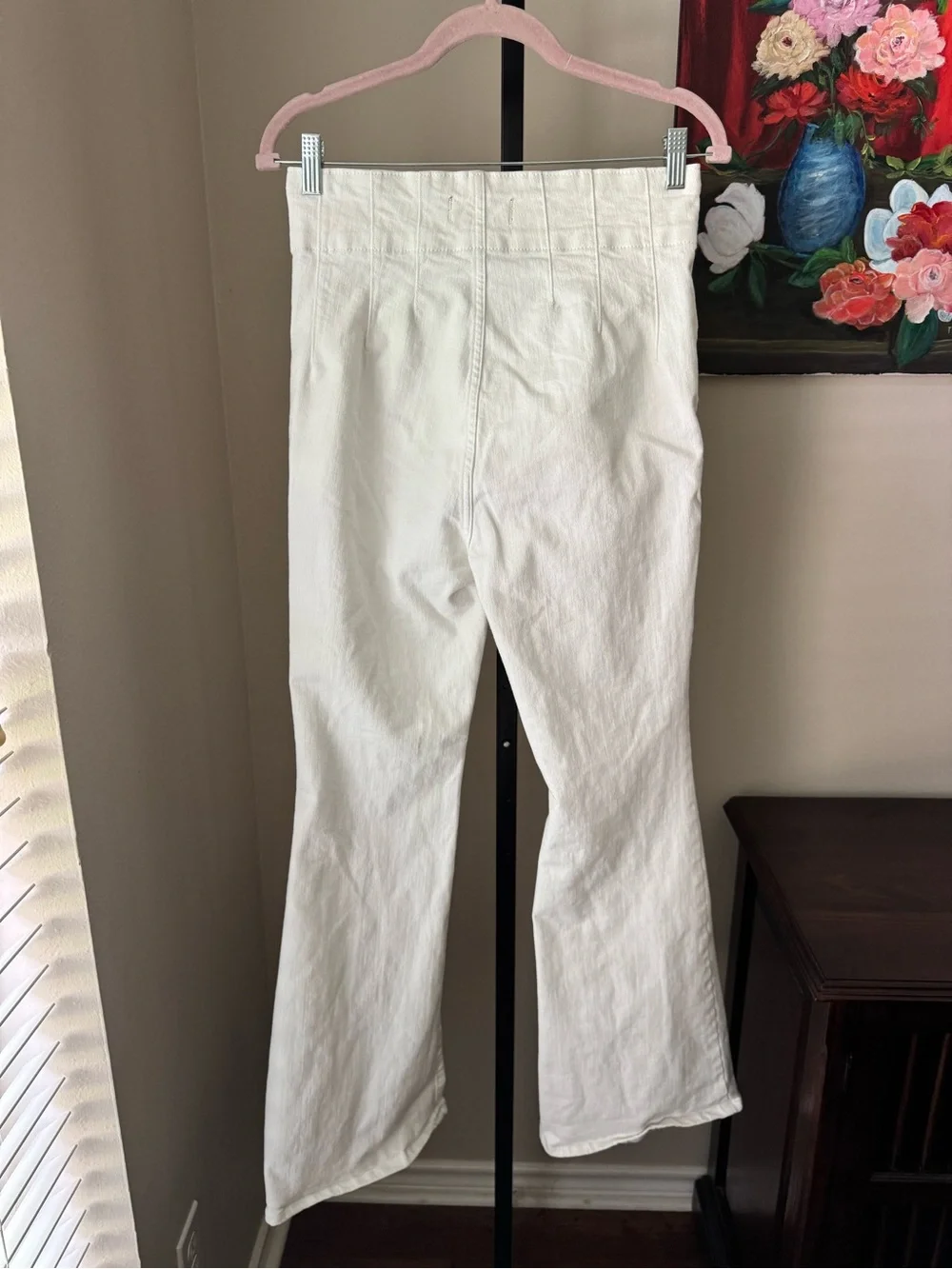We The Free Jayde High-Rise White Flare Jeans - Picture 6 of 8